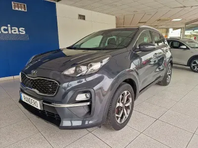 Usado Kia Sportage Plus 136 CV (100 kW) 2021 Azul SUV