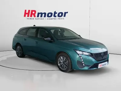 Usado Peugeot 308 Active 110 CV (80 kW) 2022 Azul Familiar