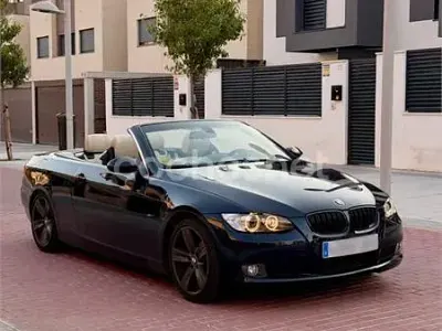 Usado BMW 330 Cabriolet 231 CV (169 kW) 2008 Azul Descapotable