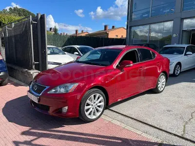 Usado Lexus IS200d Luxury Line 150 CV (110 kW) 2010 Granate Berlina
