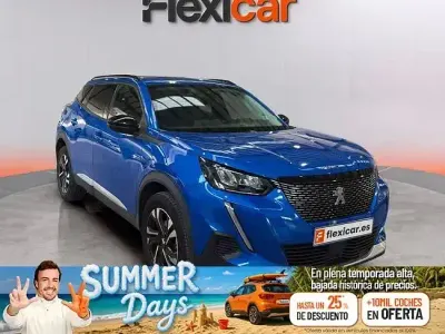 Usado Peugeot 2008 Allure 100 CV (73 kW) 2022 Azul SUV