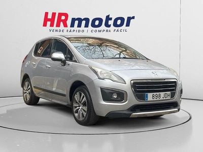 Gris Usado 2015 Peugeot 3008 Style SUV | 7490 € (Precio justo)