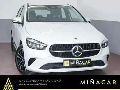 Usado Mercedes B250 160 CV (117 kW) 2025 Blanco Utilitario