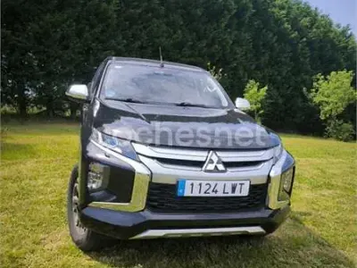Usado Mitsubishi L200 Motion 150 CV (110 kW) 2022 Negro Pickup/Camioneta