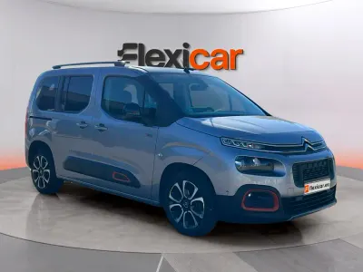 Usado Citroën Berlingo Shine 102 CV (75 kW) 2021 Gris Monovolumen