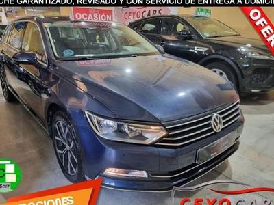 Usado VW Passat Advance 150 CV (110 kW) 2017 Azul Familiar
