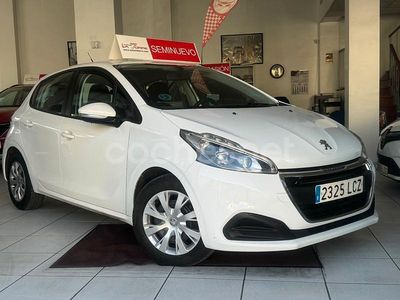 Blanco Usado 2020 Peugeot 208 Active Utilitario | 10.800 € (Precio justo)