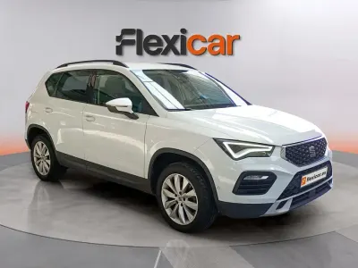 Usado Seat Ateca Style 150 CV (110 kW) 2023 Blanco SUV