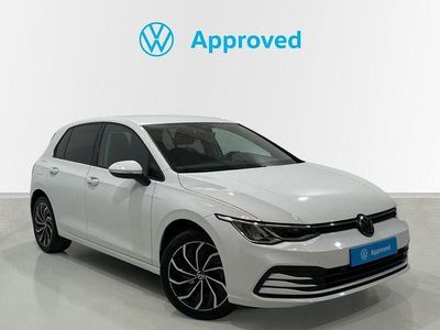 Usado VW Golf VIII Life 150 CV (110 kW) 2022 Blanco Berlina