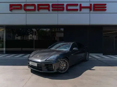 Nuevo Porsche Panamera 4 E-Hybrid 470 CV (345 kW) 2026 Gris Utilitario