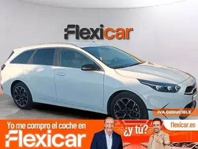 Usado Kia Ceed Style 100 CV (73 kW) 2025 Blanco Utilitario