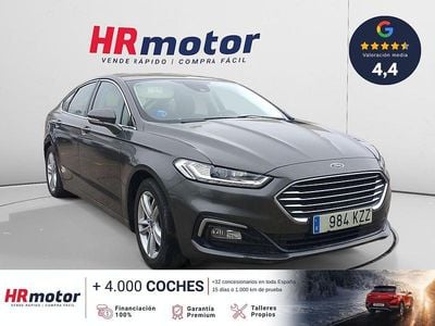 Usado Ford Mondeo Titanium 165 CV (121 kW) 2019 Gris / plata Berlina