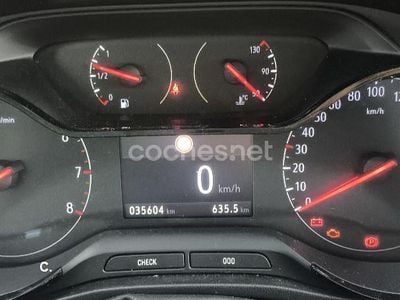 Usado Opel Crossland X GS Line 130 CV (95 kW) 2022 Blanco SUV