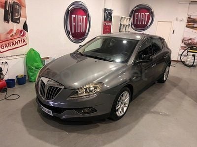 Usado Lancia Delta 165 CV (121 kW) 2010 Gris / plata Utilitario