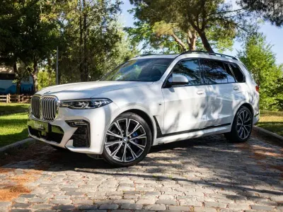 Usado BMW X7 Comfort Edition 265 CV (194 kW) 2020 Blanco SUV