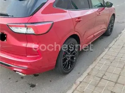 Usado Ford Kuga ST-Line X 150 CV (110 kW) 2024 Rojo SUV