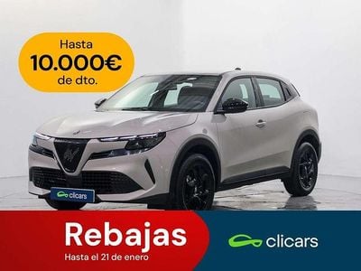Plateado Usado 2025 Alfa Romeo GT Junior SUV | 22.290 €