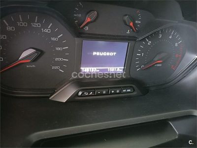 Usado Peugeot Rifter Active 100 CV (73 kW) 2019 Blanco Monovolumen