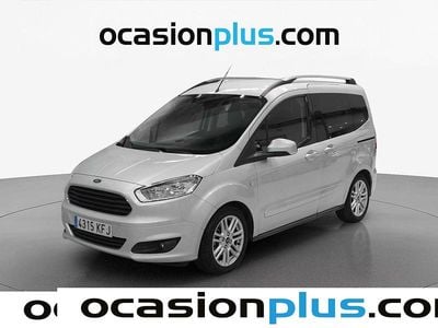 Usado Ford Tourneo Courier Titanium 100 CV (73 kW) 2017 Gris plata Monovolumen