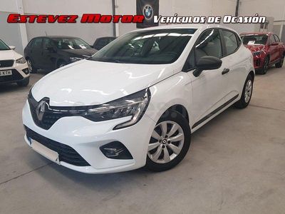 Begagnad Renault Clio V Business 100 HK (73 kW) 2021 Vit Sedan