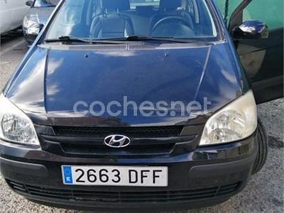 Usado Hyundai Getz 82 CV (60 kW) 2004 Negro Utilitario
