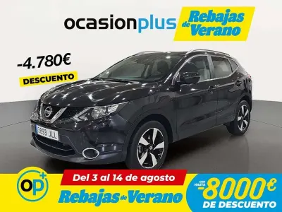 Usado Nissan Qashqai N-Connecta 131 CV (96 kW) 2016 Negro SUV