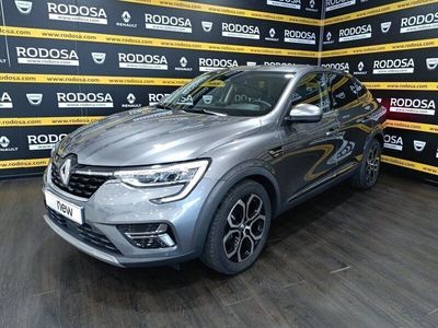 Usado Renault Arkana Techno 145 CV (106 kW) 2023 Gris SUV