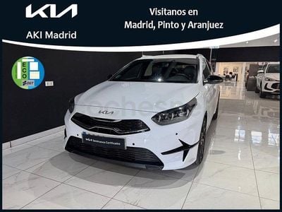 Usado Kia Ceed Style 100 CV (73 kW) 2025 Blanco Utilitario