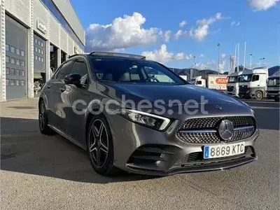 Usado Mercedes A200 156 CV (114 kW) 2019 Gris / plata Berlina