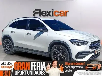 Usado Mercedes GLA200 150 HP (110 kW) 2020 Branco SUV
