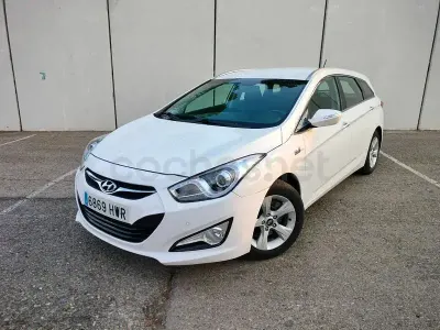Usado Hyundai i40 115 CV (84 kW) 2014 Blanco Familiar