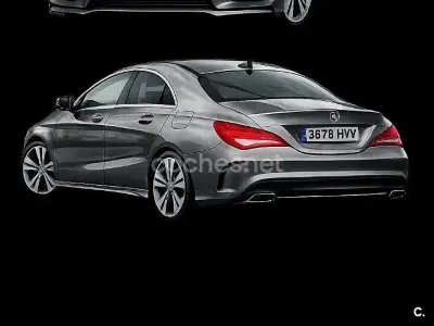 Usado Mercedes CLA220 170 CV (125 kW) 2014 Gris / plata Coupe