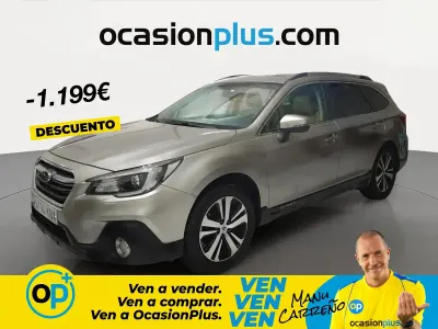 Usado Subaru Outback 173 CV (127 kW) 2018 Gris Familiar