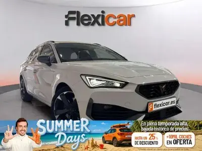 Usado Cupra Leon 150 CV (110 kW) 2023 Blanco Familiar