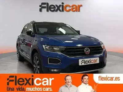 Usado VW T-Roc Advance 115 CV (84 kW) 2019 Azul SUV