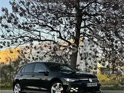 Usado VW Golf VIII GTE 272 CV (200 kW) 2025 Negro Berlina