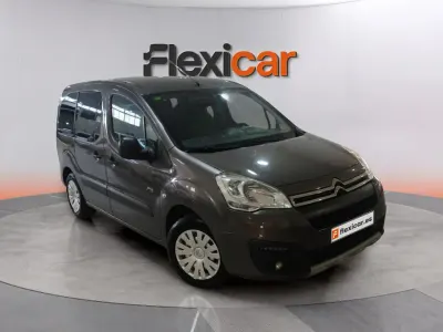 Usado Citroën Berlingo 101 CV (74 kW) 2018 Marrón Monovolumen