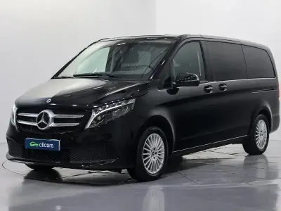 Usado Mercedes V220 163 CV (119 kW) 2023 Negro Monovolumen