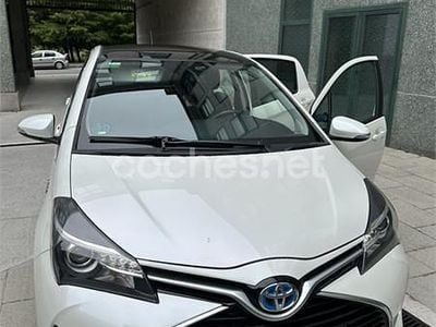 Toyota Yaris Hybrid