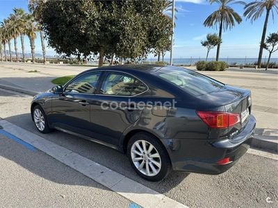 Lexus IS220d