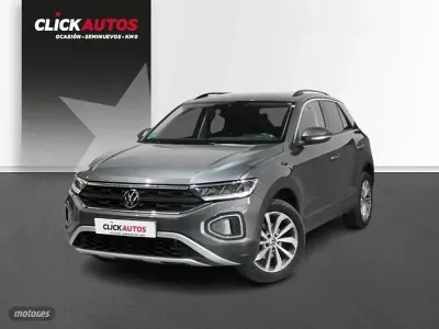 Usado VW T-Roc Life 110 CV (80 kW) 2022 Plateado SUV