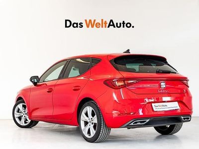 Usado Seat Leon FR 150 CV (110 kW) 2022 Rojo Berlina