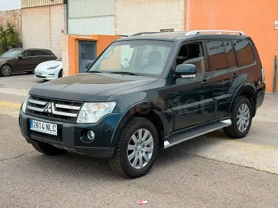 Usado Mitsubishi Montero 170 CV (125 kW) 2007 Verde SUV