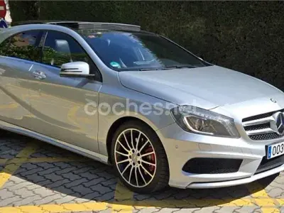 Usado Mercedes A250 AMG 211 CV (155 kW) 2012 Gris / plata Berlina