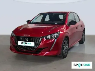 Usado Peugeot 208 Active 100 CV (73 kW) 2022 Rojo Utilitario