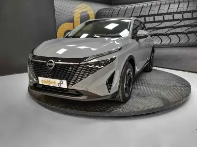 Usado Nissan Qashqai N-Connecta 158 CV (116 kW) 2025 Gris SUV