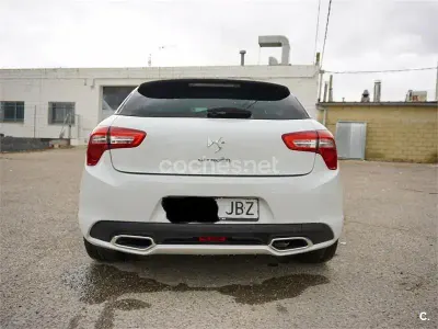 Usado Citroën DS5 181 CV (133 kW) 2014 Blanco Utilitario