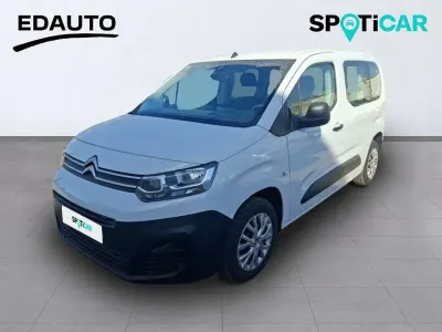 Usado Citroën Berlingo Live 102 CV (75 kW) 2022 Blanco Monovolumen