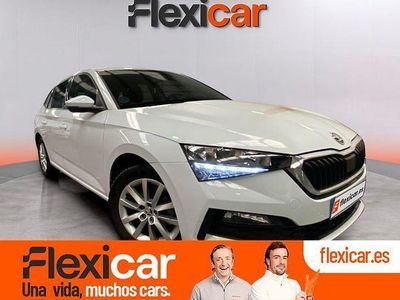 Usado Skoda Scala Style 115 CV (84 kW) 2020 Blanco Utilitario