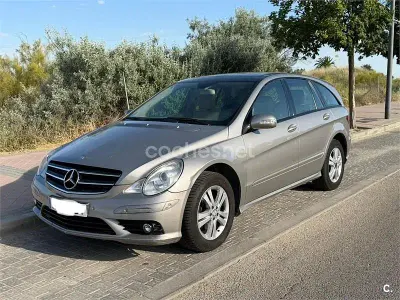 Usado Mercedes R320 224 CV (164 kW) 2009 Beige Familiar